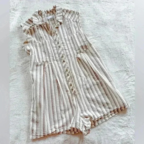 Urban Outfitters Striped Romper size S - Picture 1 of 3